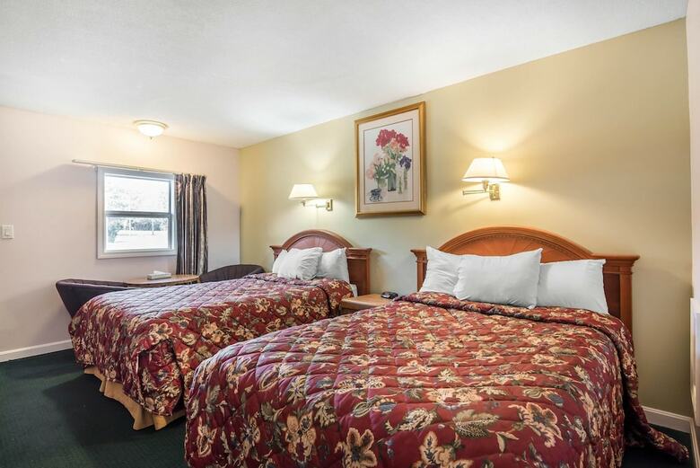 Hotel Rodeway Inn
