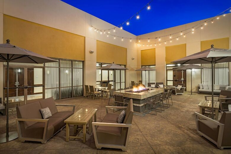 Hotel Fullerton Marriott At California State University
