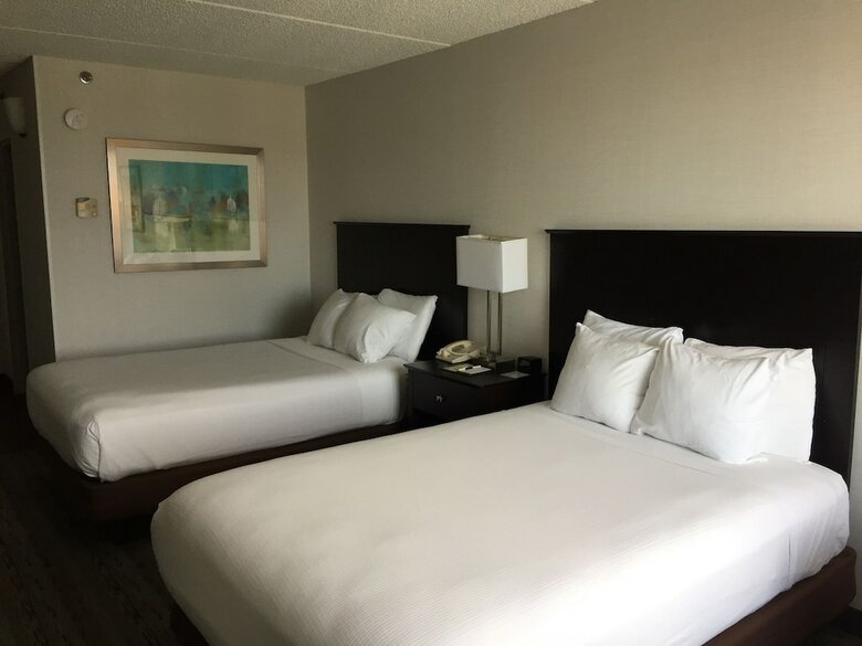 Hotel Doubletree By Hilton Hartford - Bradley Airport