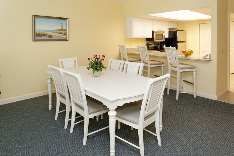 Shipyard Resort By Spinnaker Resorts