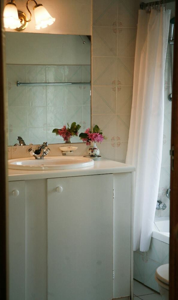 Hotel Darrenwood Guest House