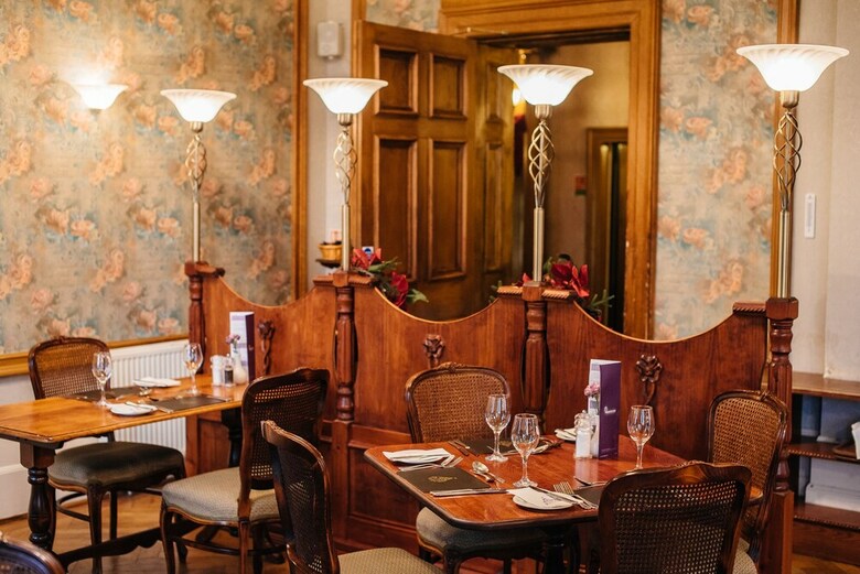 Cornhill Castle Hotel