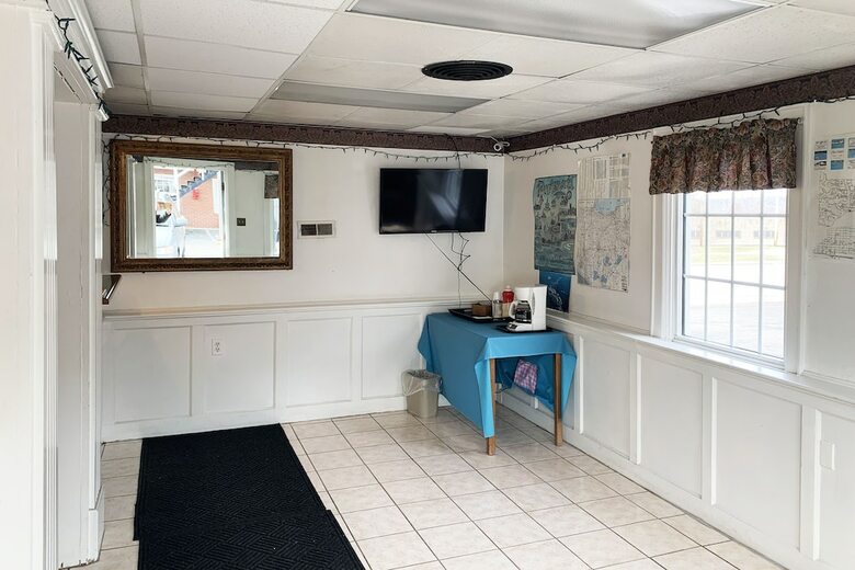 Motel Four Keys Inn