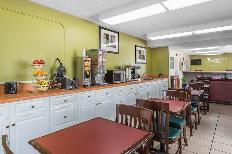 Hotel Rodeway Inn