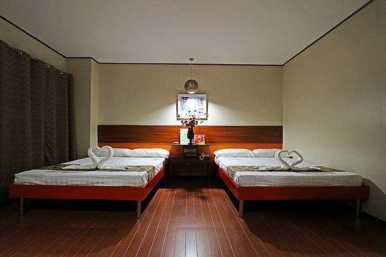 Andy Hotel