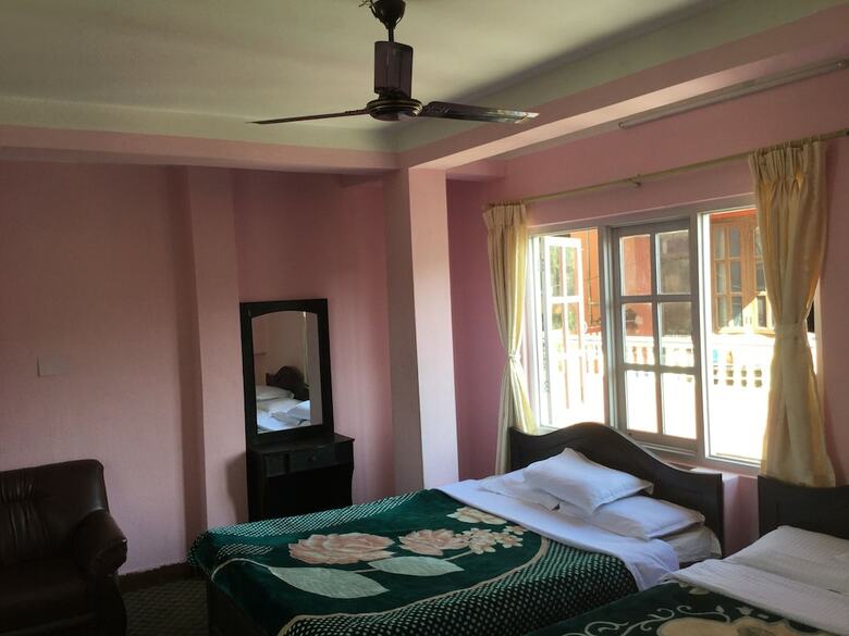 Hotel Pashupati Darshan