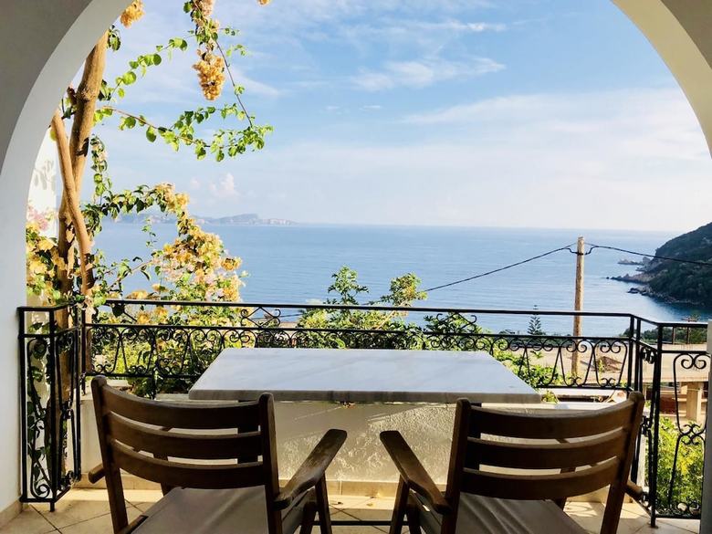 Aparthotel Spiros Studios