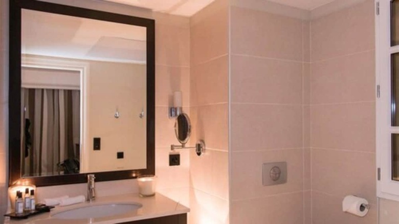 Hotel H�tel Des Gouverneurs