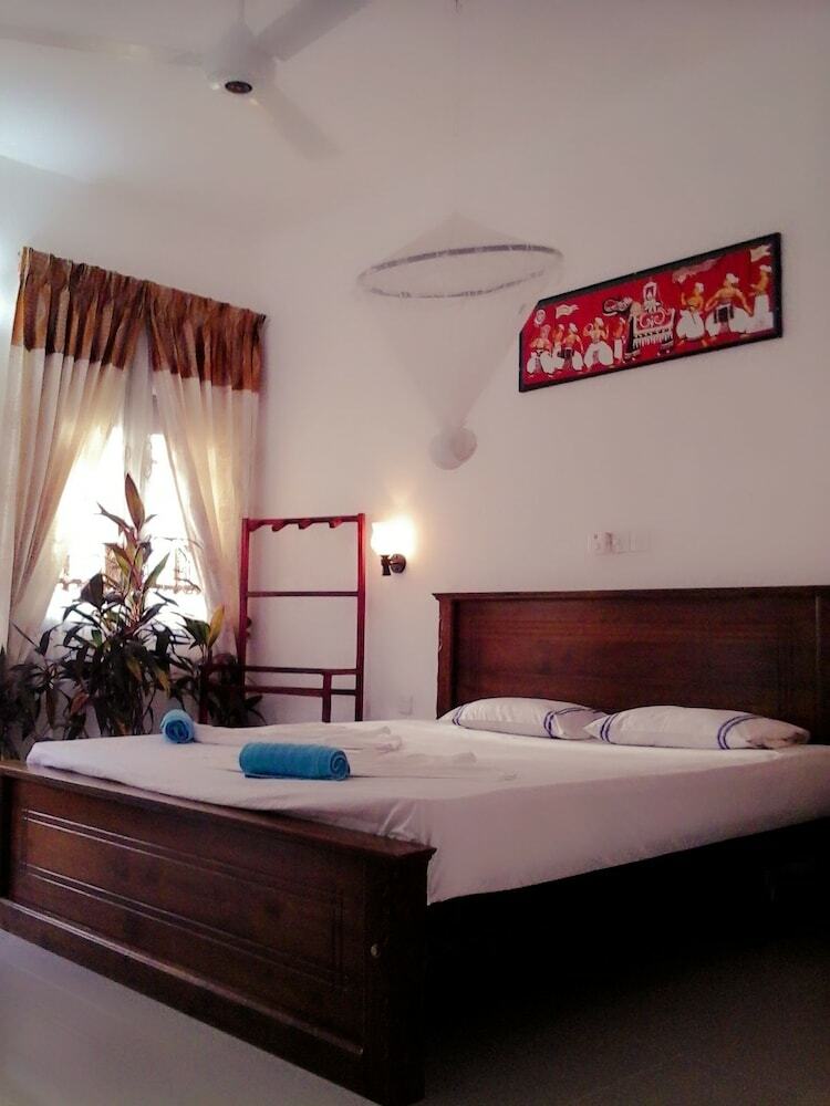 Hotel Lagoonvilla