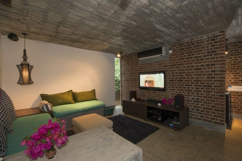 Villa Walatta House