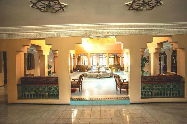 Hotel Bougafer