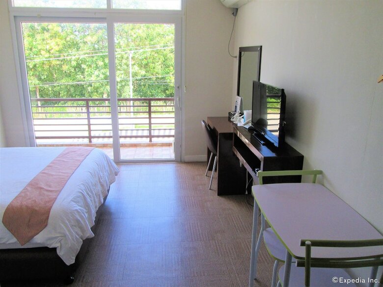 Lohas Airport Hotel