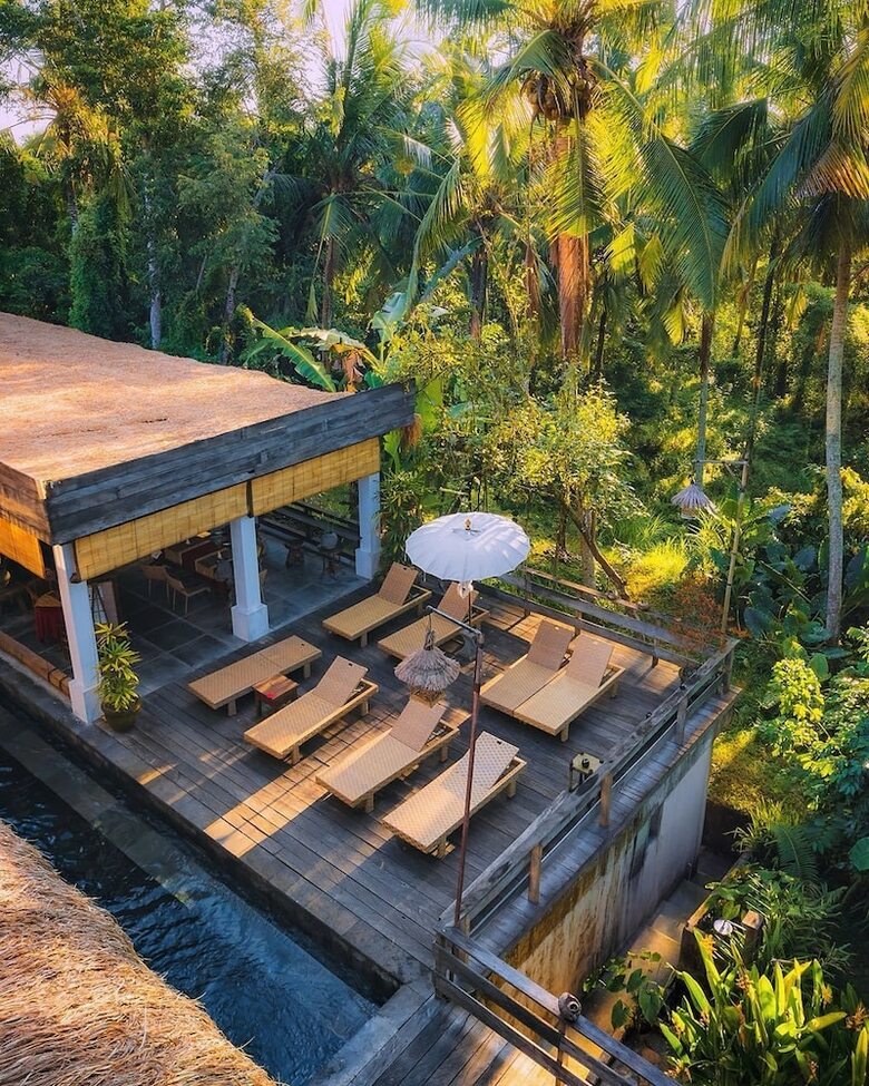 Hotel Alam Sembuwuk Resort