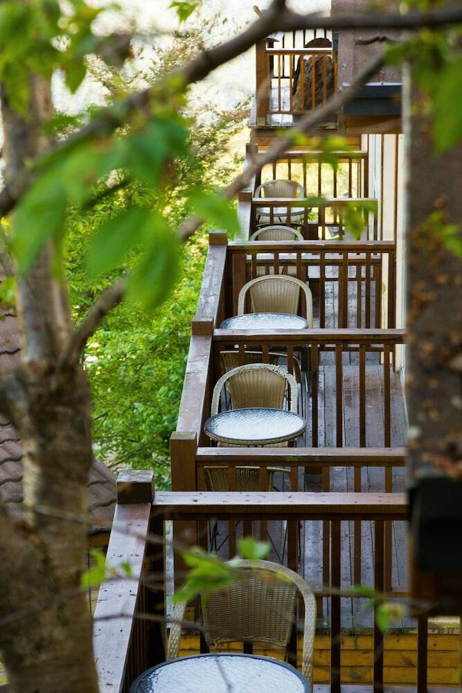 Hotel Spring Ground B&B