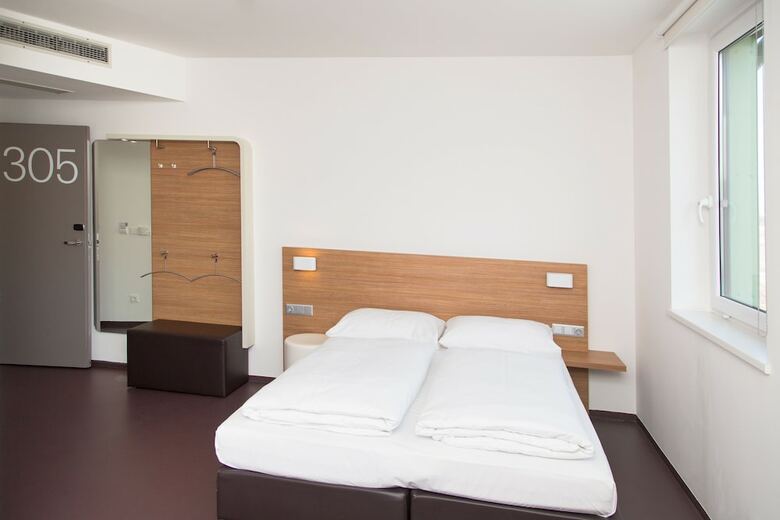 7 Days Premium Hotel Salzburg ? Urstein