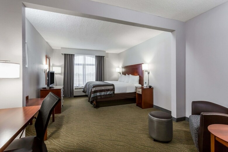 Hotel Wingate By Wyndham Chesapeake