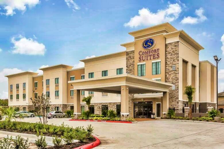Hotel Comfort Suites Houston I-45 North