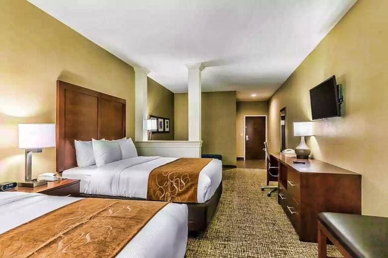 Hotel Comfort Suites Houston I-45 North