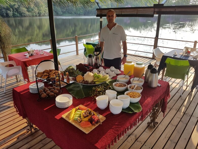 Posada Bambuu Lakeside Lodge