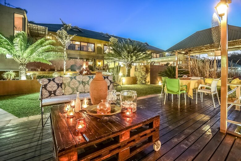 Posada Bambuu Lakeside Lodge
