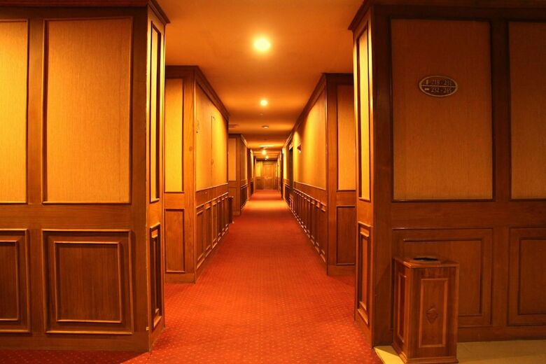 Sulthan Hotel International