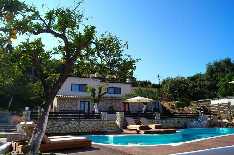 Apartamentos Anita Village