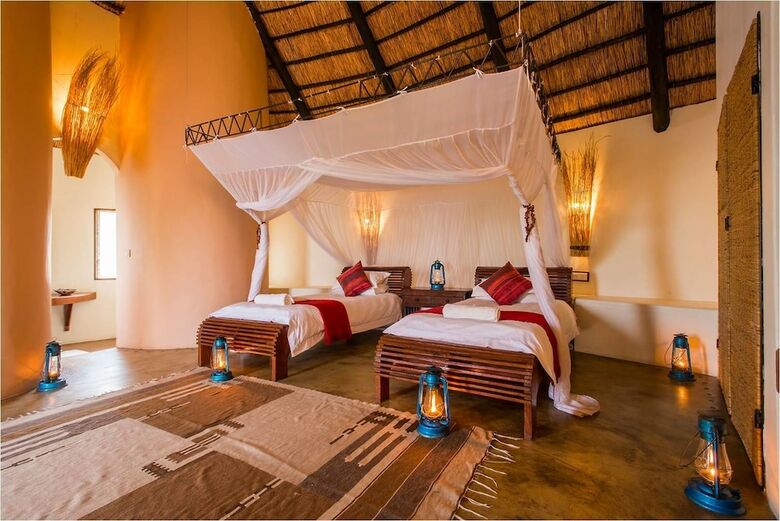Posada Mukambi Safari Lodge - All Inclusive