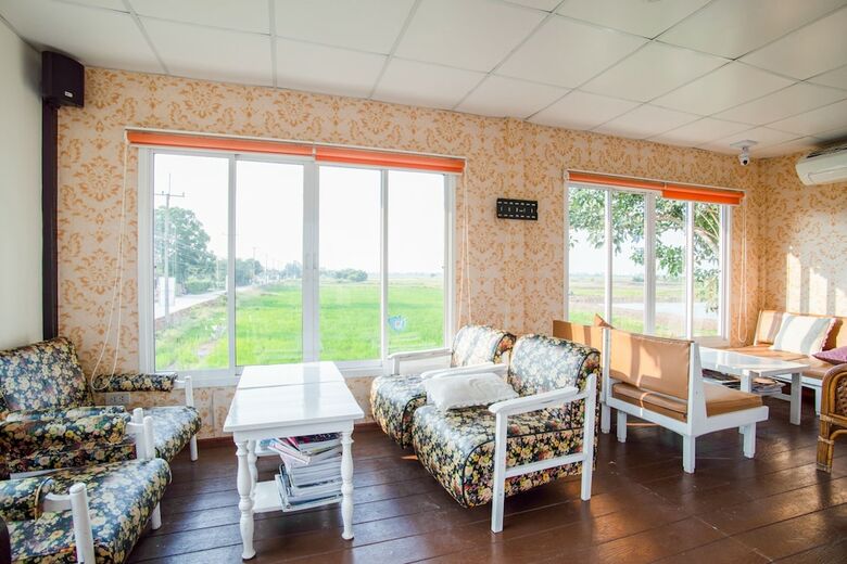 Hotel Pludhaya Resort & Spa