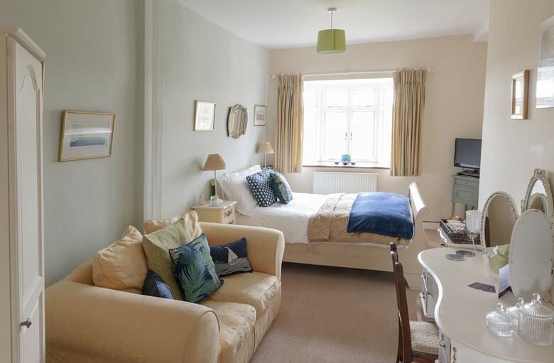 Goss Hall Bed & Breakfast