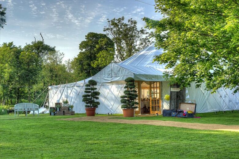 Goss Hall Bed & Breakfast