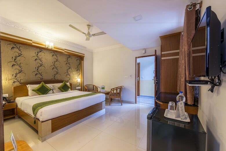 Hotel Treebo Trend Akshaya Lalbagh Inn