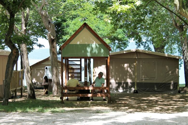 Parco Del Lago Glamping & Lodges