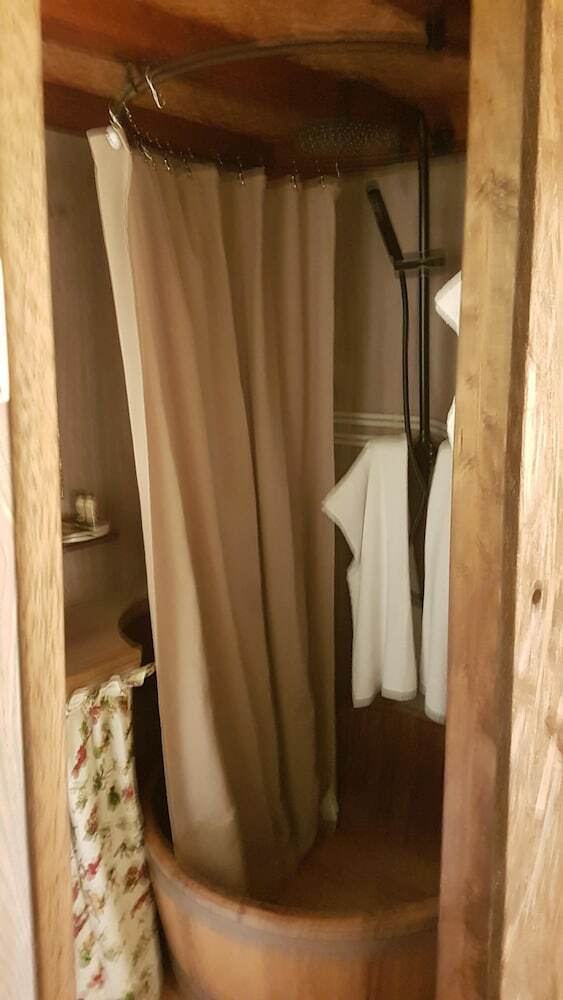 Parco Del Lago Glamping & Lodges