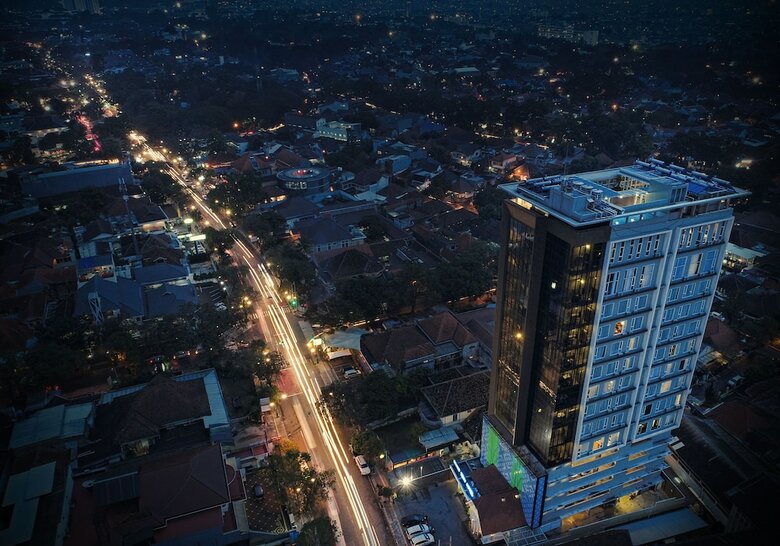 Grand Tebu Hotel