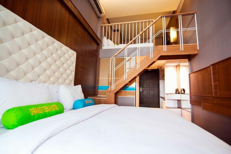 Grand Tebu Hotel