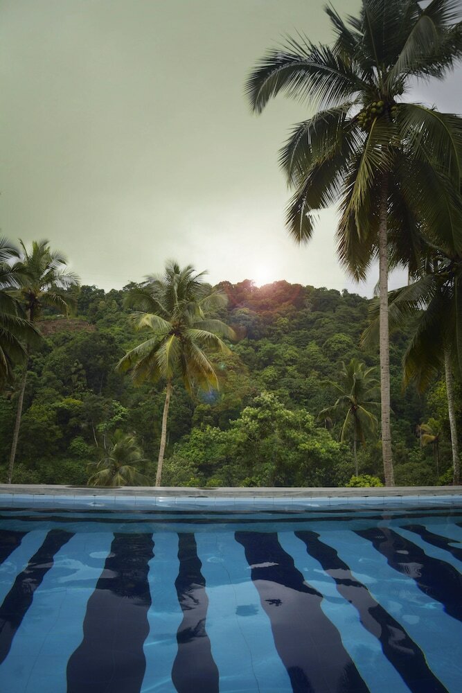 Hotel Athulya Villas