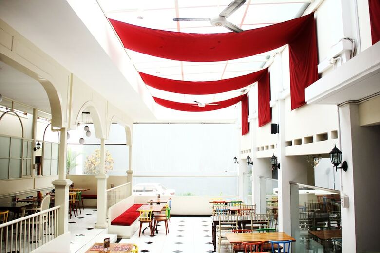 Hotel Zen Rooms Cipaganti