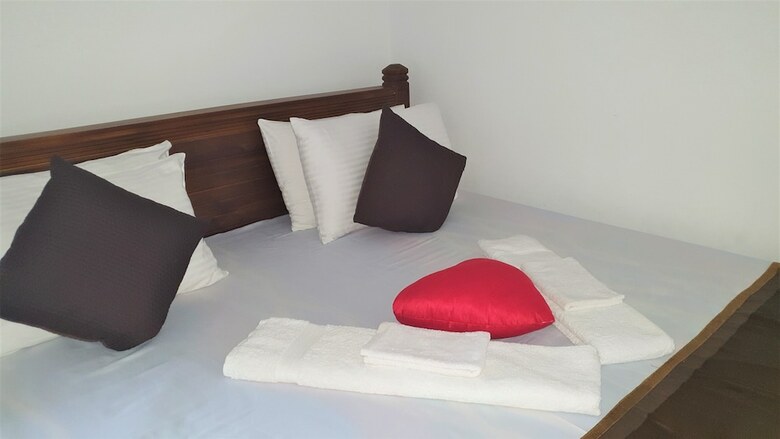 Hotel Dhammika Magic Palace