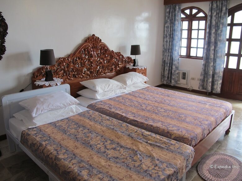 Hotel Blue Crystal Beach Resort