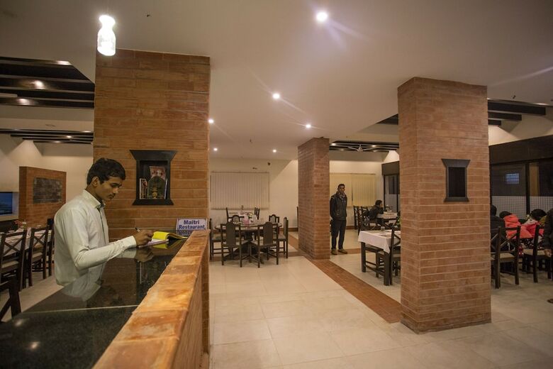 Hotel Ananda Inn