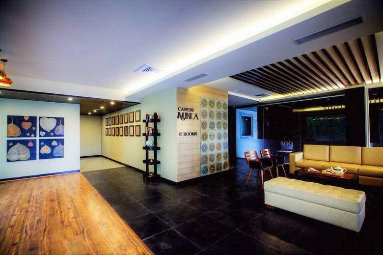 Minla Hotel