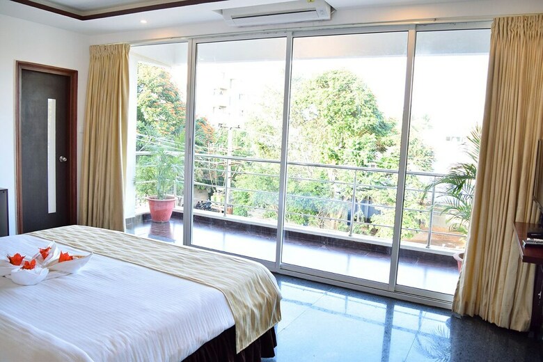 Hotel The Verda Prakyathi