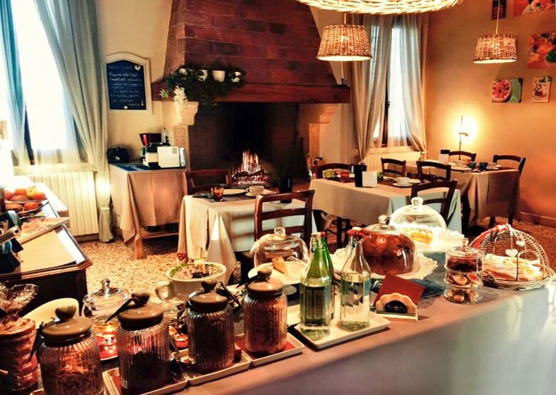 Relais Villa Gozzi B&B