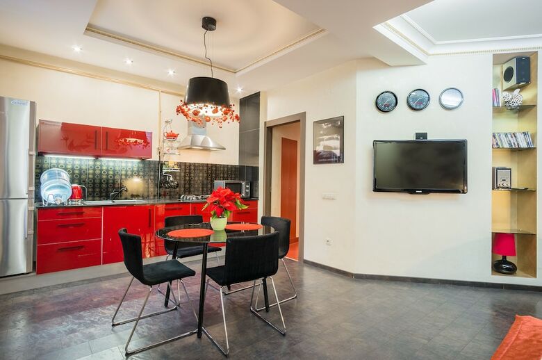 Vip Apartment Minsk