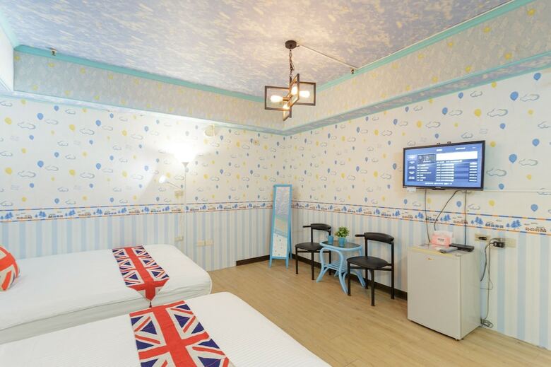 Liuhe Su Hotels