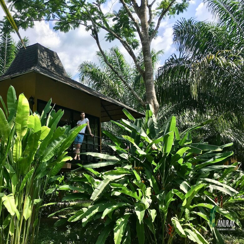 Hotel Anurak Community Lodge