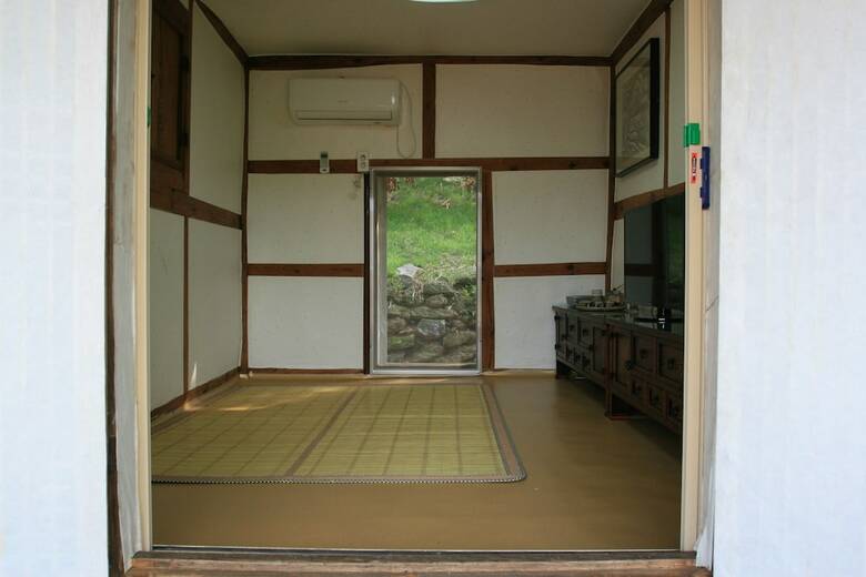 Hotel Yi Jin-rae's Historic House