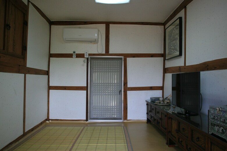 Hotel Yi Jin-rae's Historic House