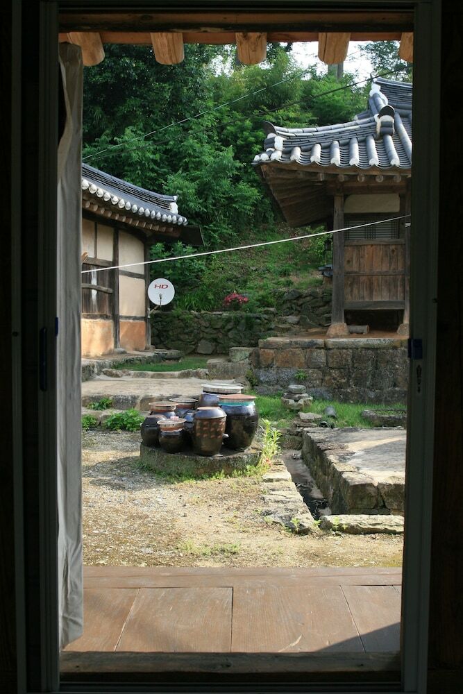 Hotel Yi Jin-rae's Historic House