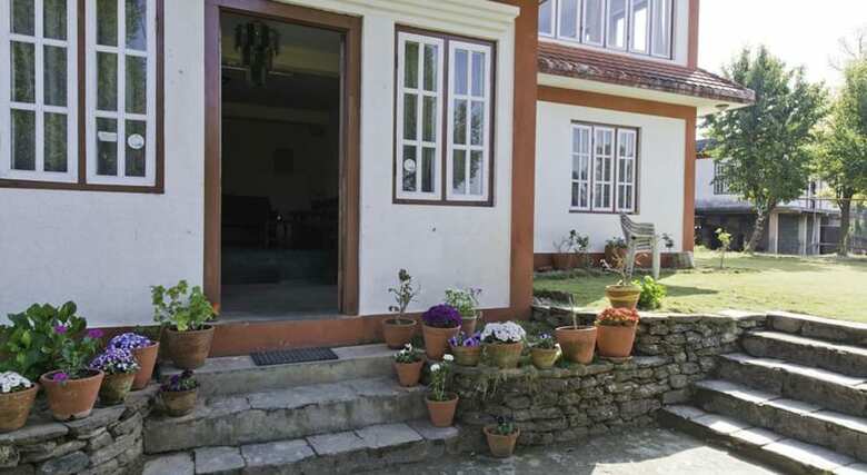 Hotel Sarangkot Sherpa Resort